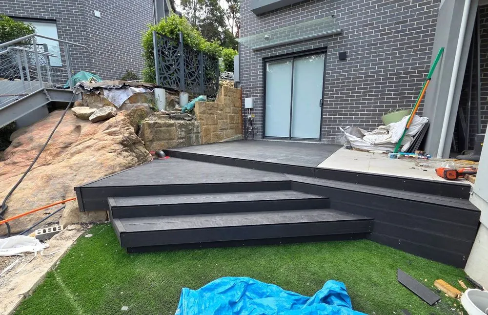 Composite Deck & Steps: multi-level composite decking build