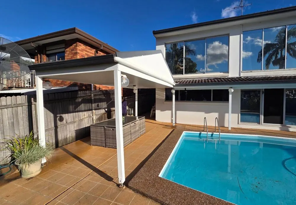 Outdoor pergola and entertaining area